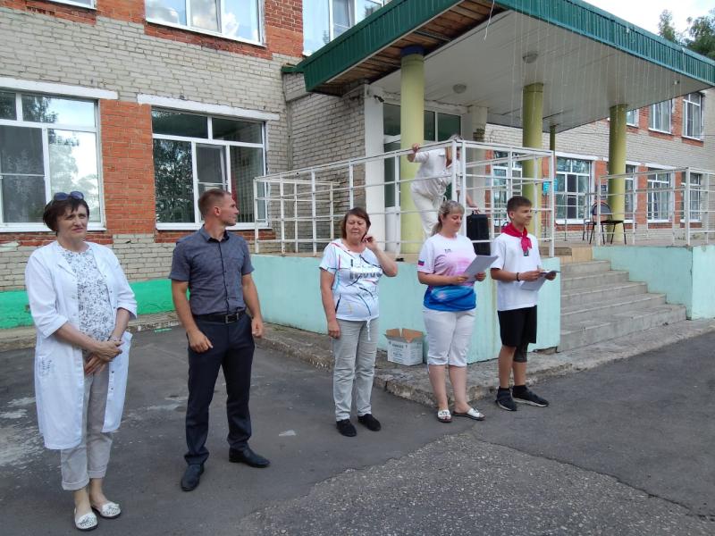 В лагере труда и отдыха закрытие лагерной смены